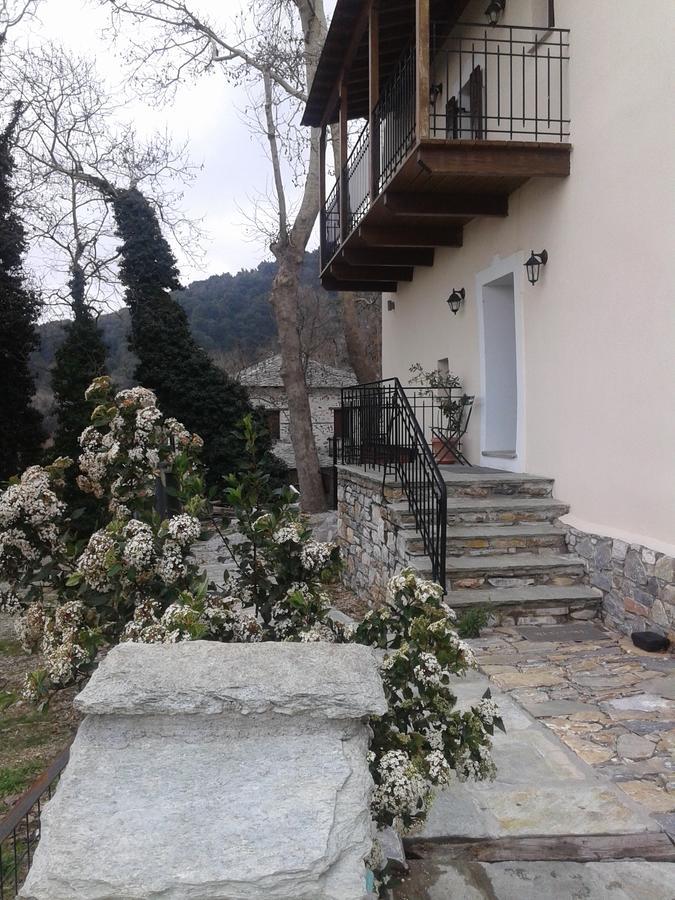 Sabouko Guest House Vyzítsa Exterior foto